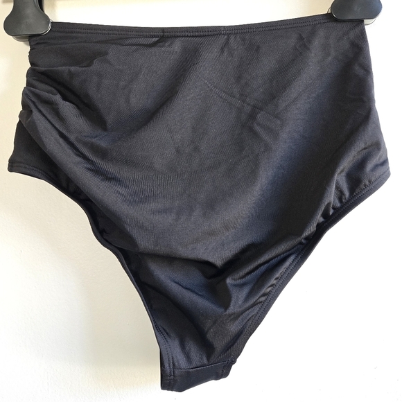 New Peony Swimwear Keepsake Balconette Top/Ruched Staple Hi Stretch Bottoms Set - Picture 9 of 12